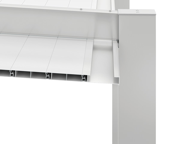 横樋は屋根に内蔵し、縦樋は柱に内蔵